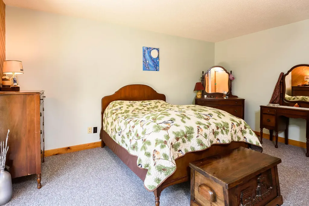 27 Scotts Drive Buxton ME 04093