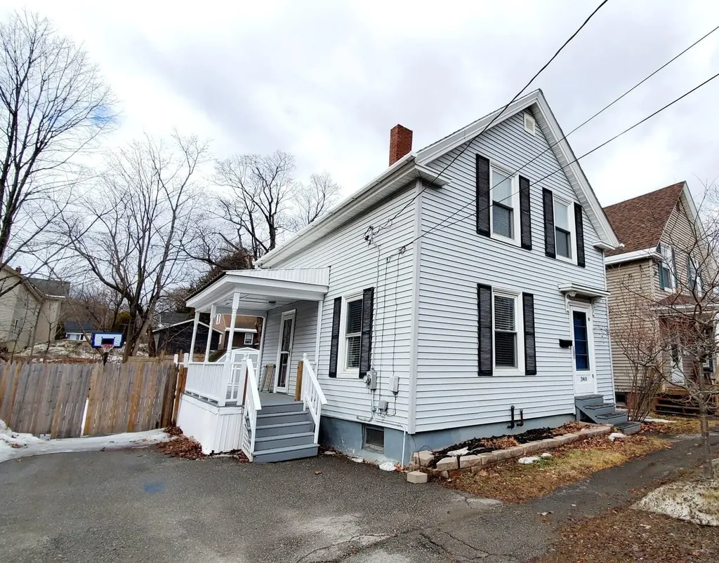 340 Grove Street Bangor ME 04401