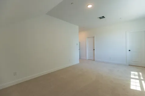 34 Black Sparrow Drive Portland ME 04102