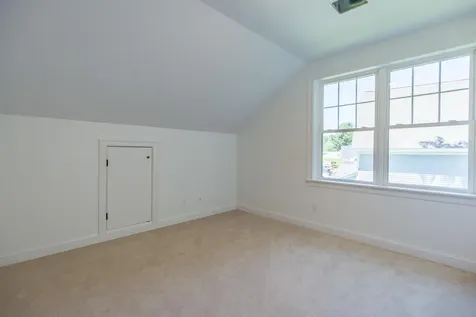 34 Black Sparrow Drive Portland ME 04102
