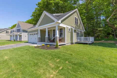 34 Black Sparrow Drive Portland ME 04102