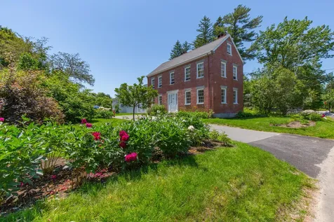 34 Black Sparrow Drive Portland ME 04102