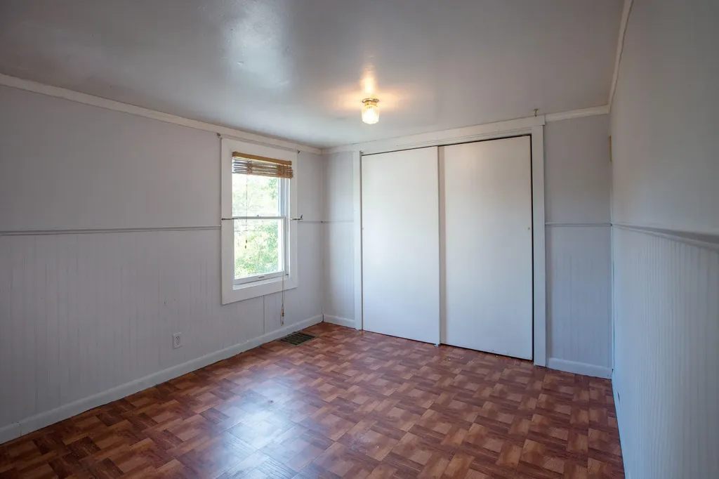 404 Lewiston Road Topsham ME 04086