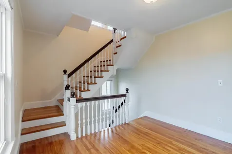 32 Lincoln Street Portland ME 04103