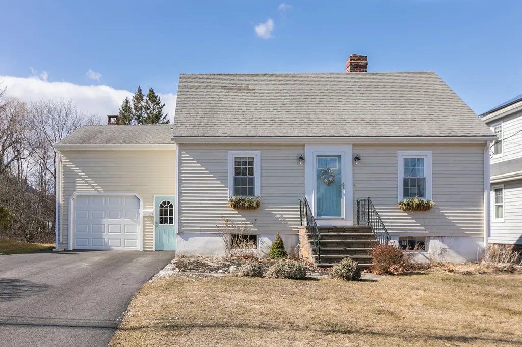 297 Sawyer Street South Portland ME 04106