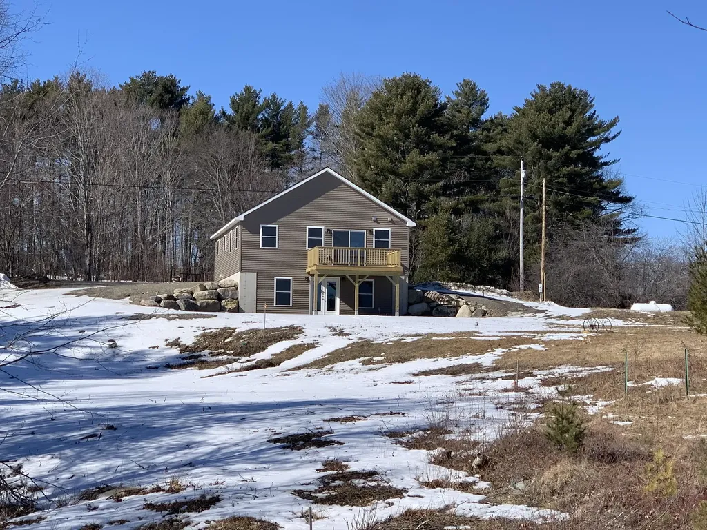 239 Old Airline Road Aurora ME 04408