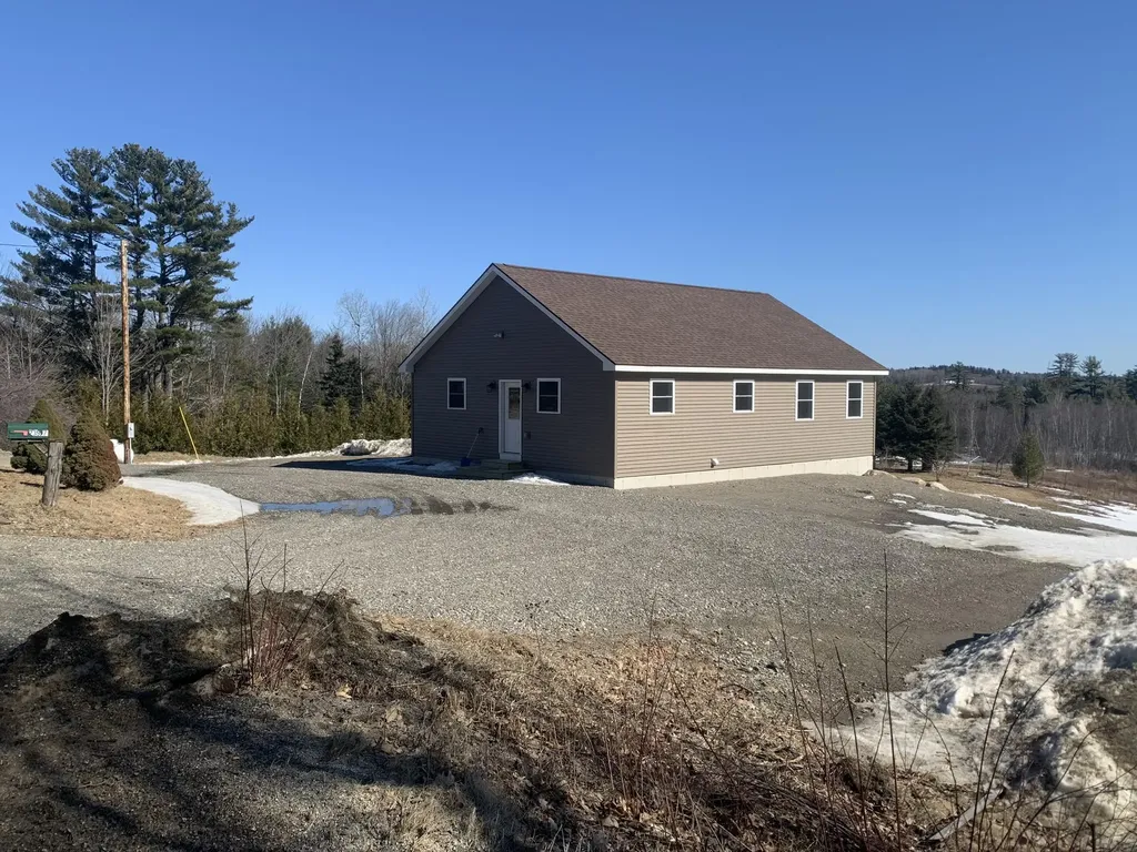 239 Old Airline Road Aurora ME 04408