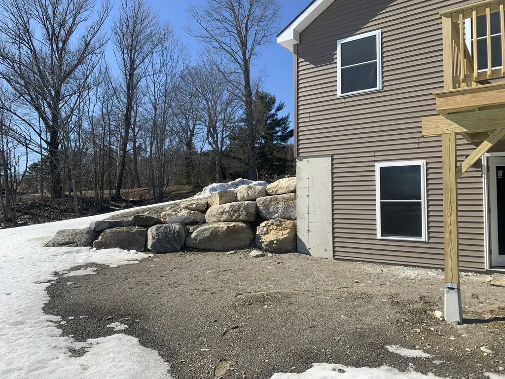 239 Old Airline Road Aurora ME 04408