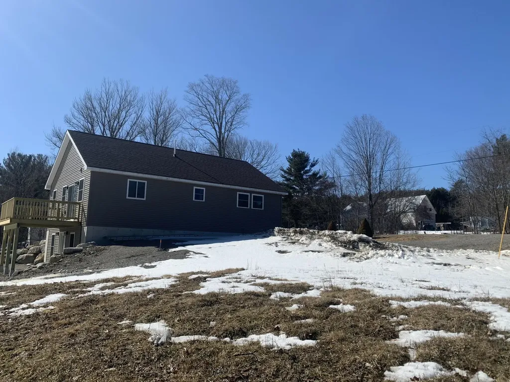 239 Old Airline Road Aurora ME 04408