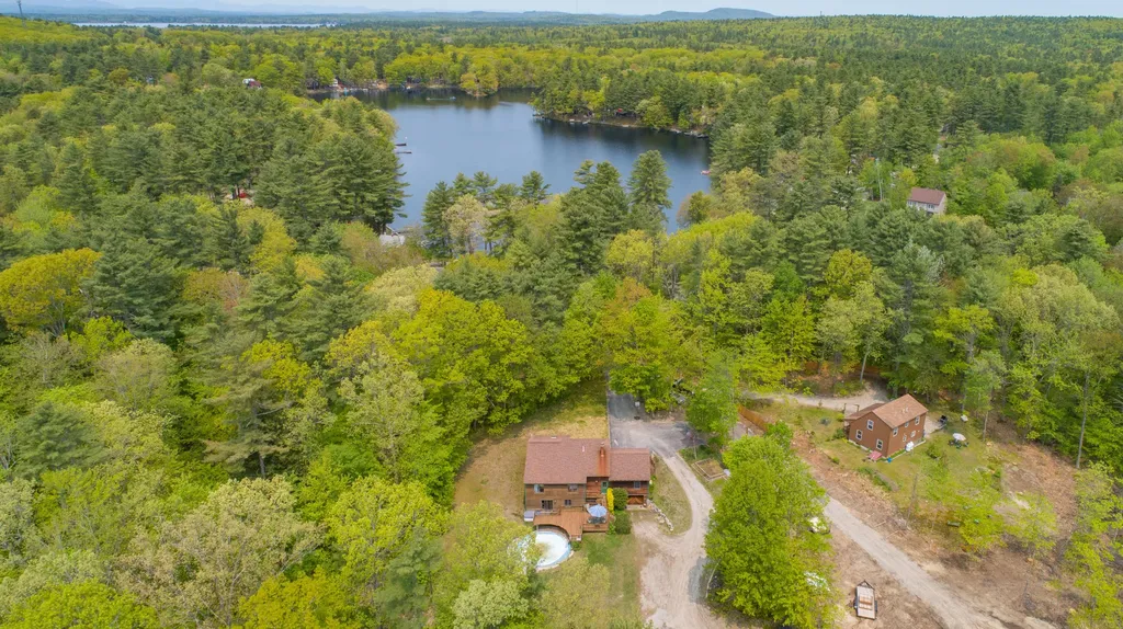 5 Luckys Lane Windham ME 04062