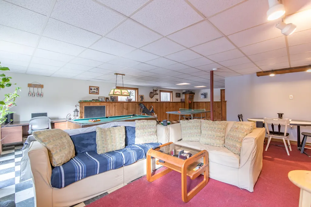 5 Luckys Lane Windham ME 04062