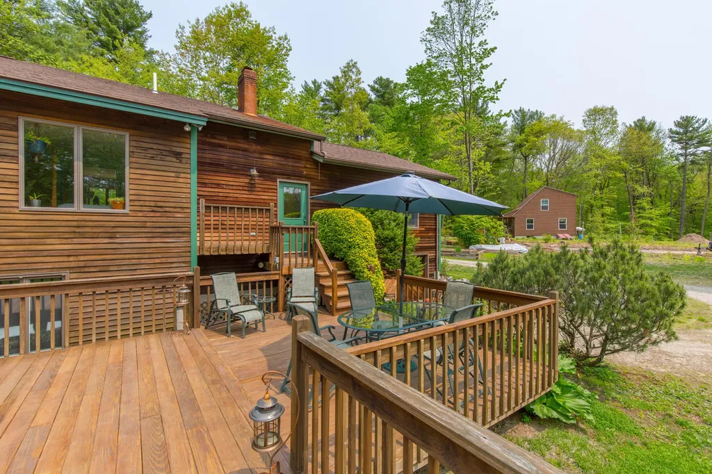 5 Luckys Lane Windham ME 04062