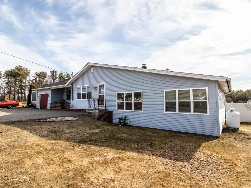 145 Guinea Road Biddeford ME 04005