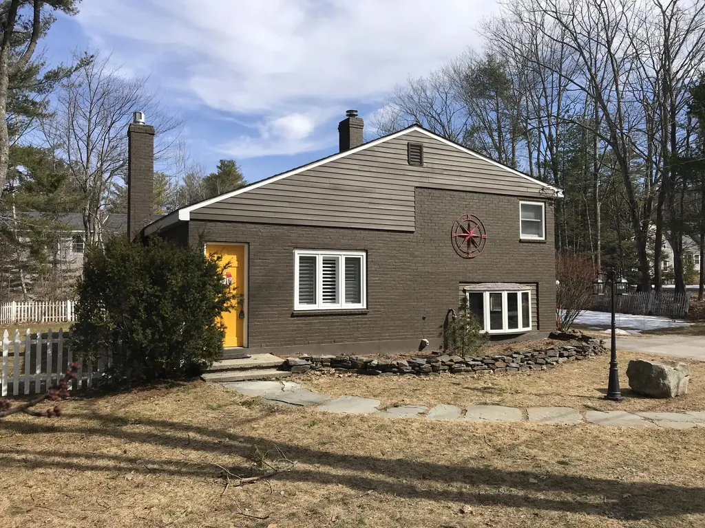 65 Johnson Road Falmouth ME 04105