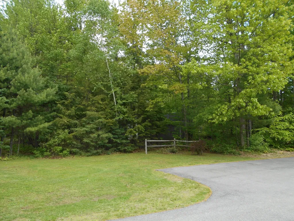 253 Mast Hill Road Bucksport ME 04416