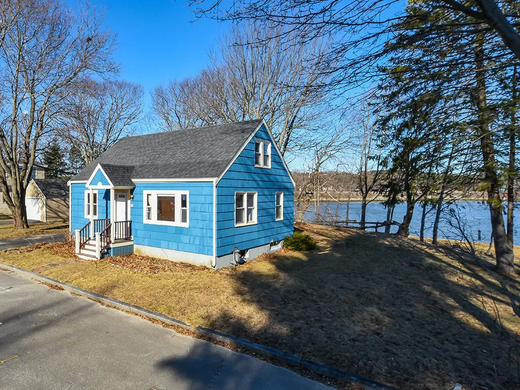 10 Helene Street Portland ME 04103