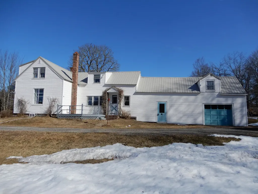 236 Cape Road Standish ME 04084