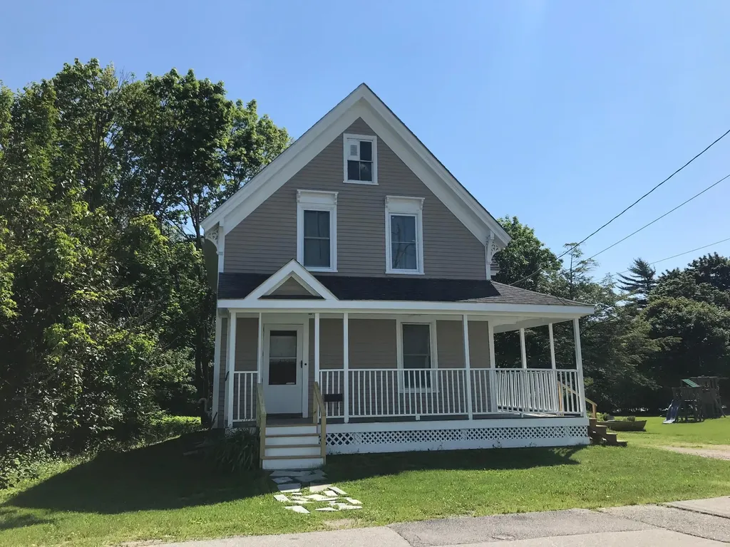 35 Orange Street Rockland ME 04841