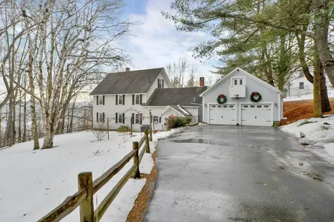 26 Greenville Street Hallowell ME 04347