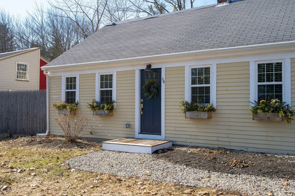 54 Florida Avenue Portland ME 04103
