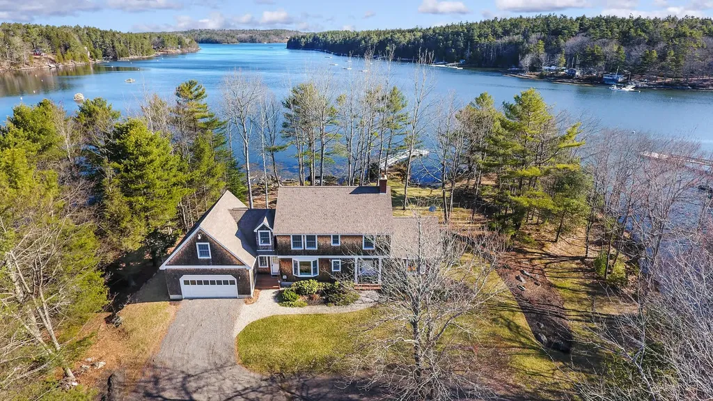 68 Narrows Way Georgetown ME 04548