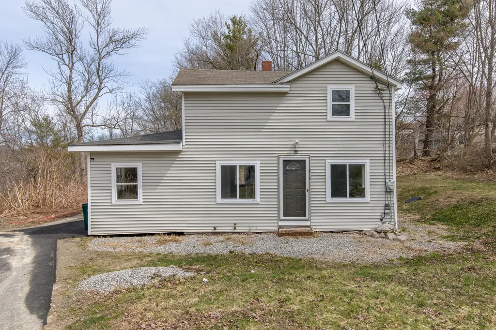 286 South Street Biddeford ME 04005