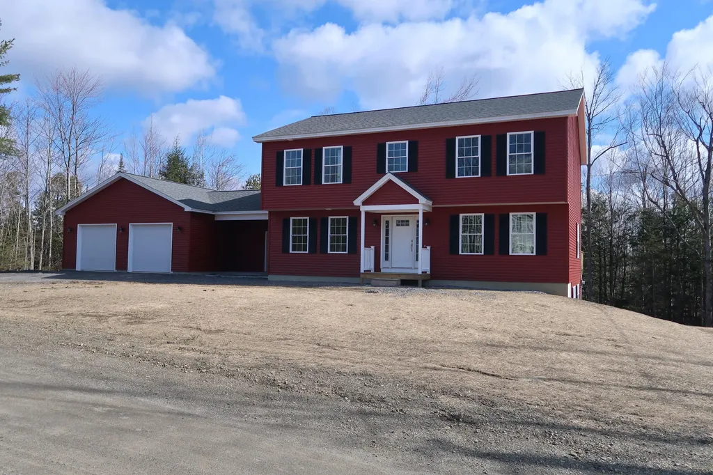 141 Pepin Road Sidney ME 04330