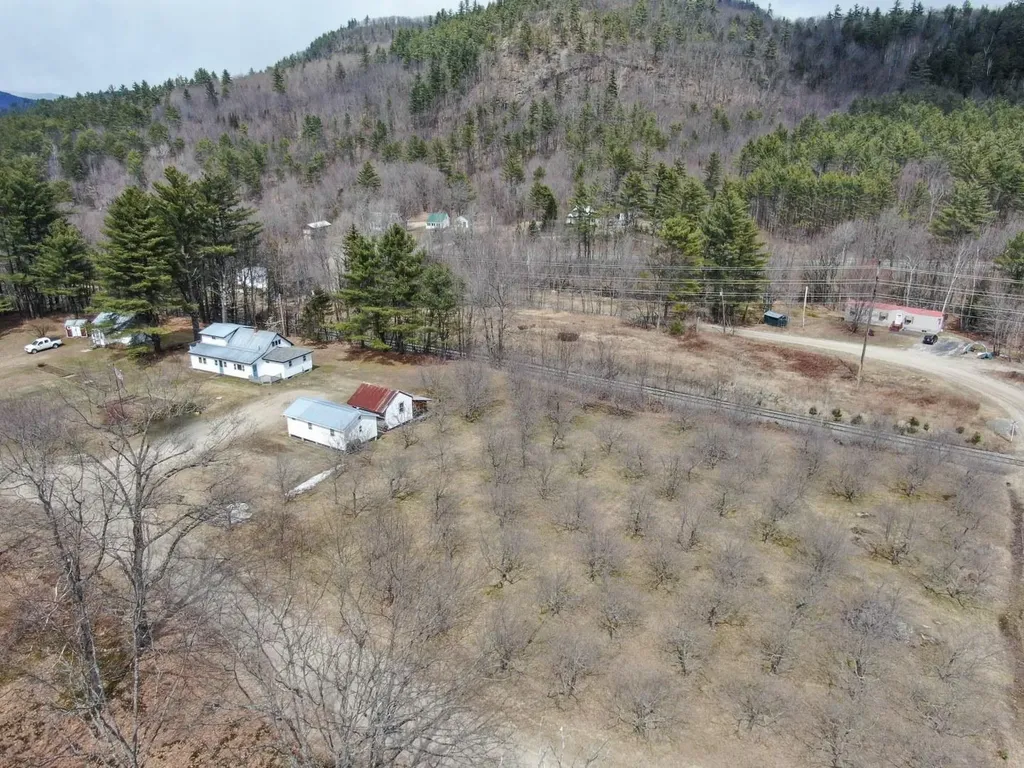 39 Rabbit Road Bethel ME 04217