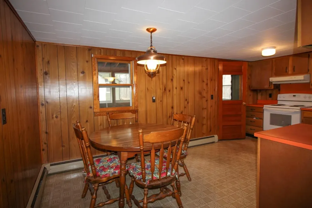 39 Rabbit Road Bethel ME 04217