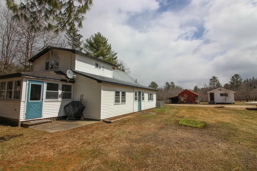 39 Rabbit Road Bethel ME 04217