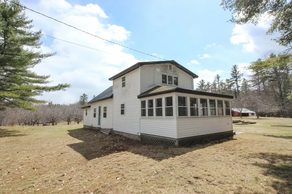 39 Rabbit Road Bethel ME 04217