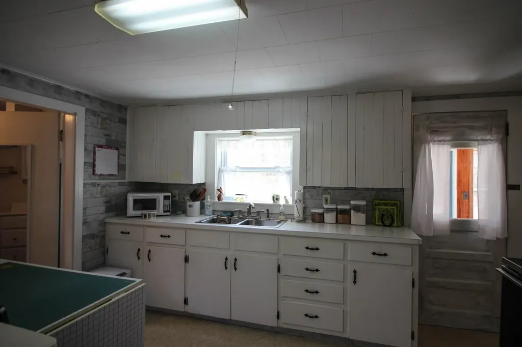 39 Rabbit Road Bethel ME 04217