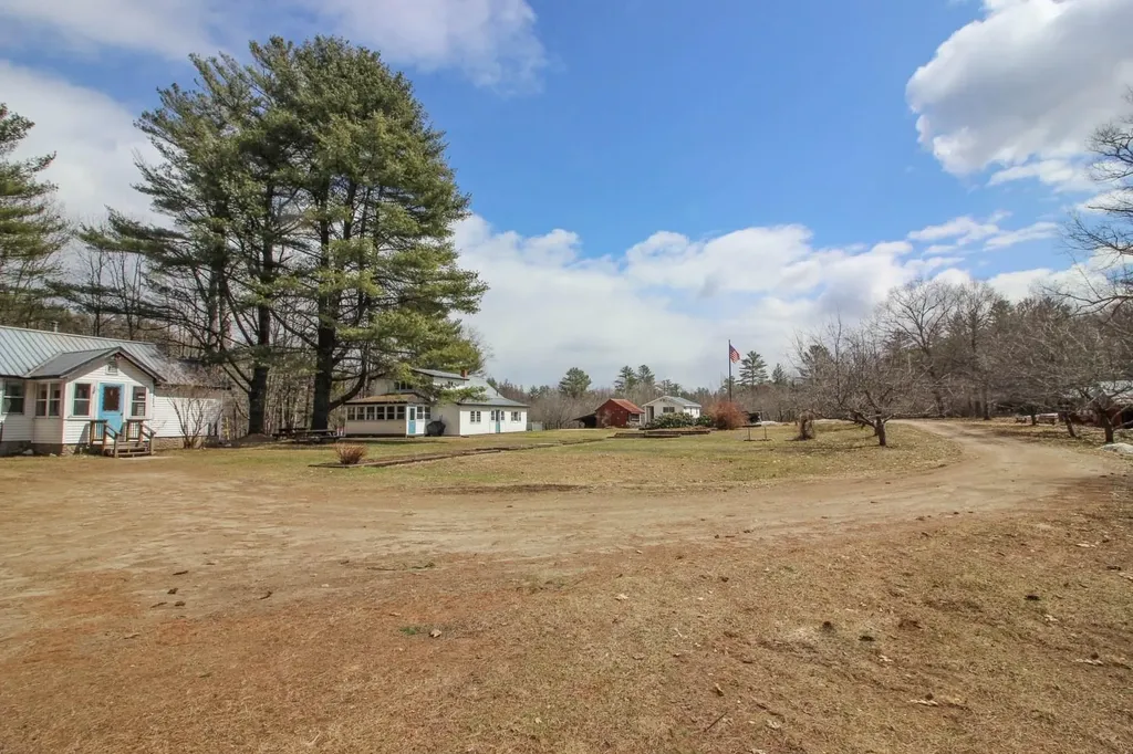 39 Rabbit Road Bethel ME 04217