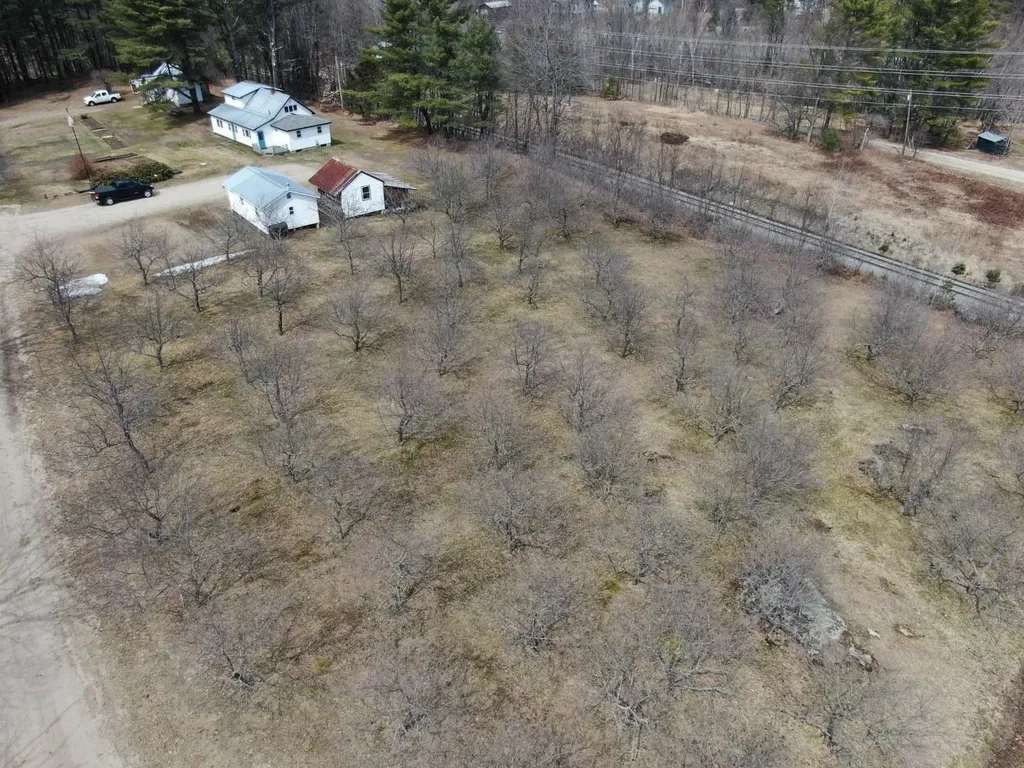 39 Rabbit Road Bethel ME 04217