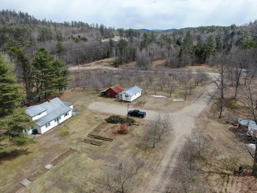 39 Rabbit Road Bethel ME 04217
