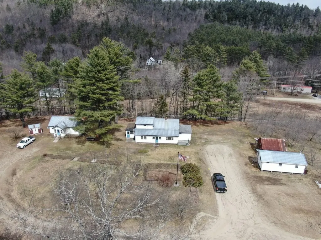 39 Rabbit Road Bethel ME 04217