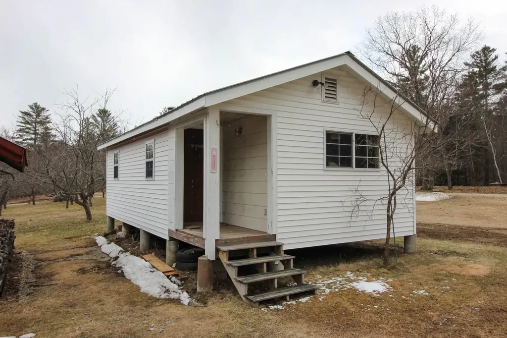 39 Rabbit Road Bethel ME 04217