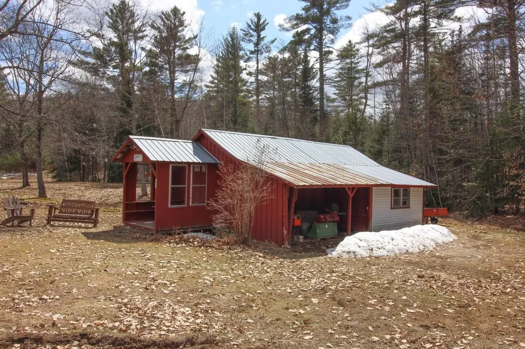 39 Rabbit Road Bethel ME 04217