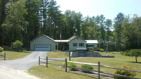 45 Goat Island Way Norway ME 04268