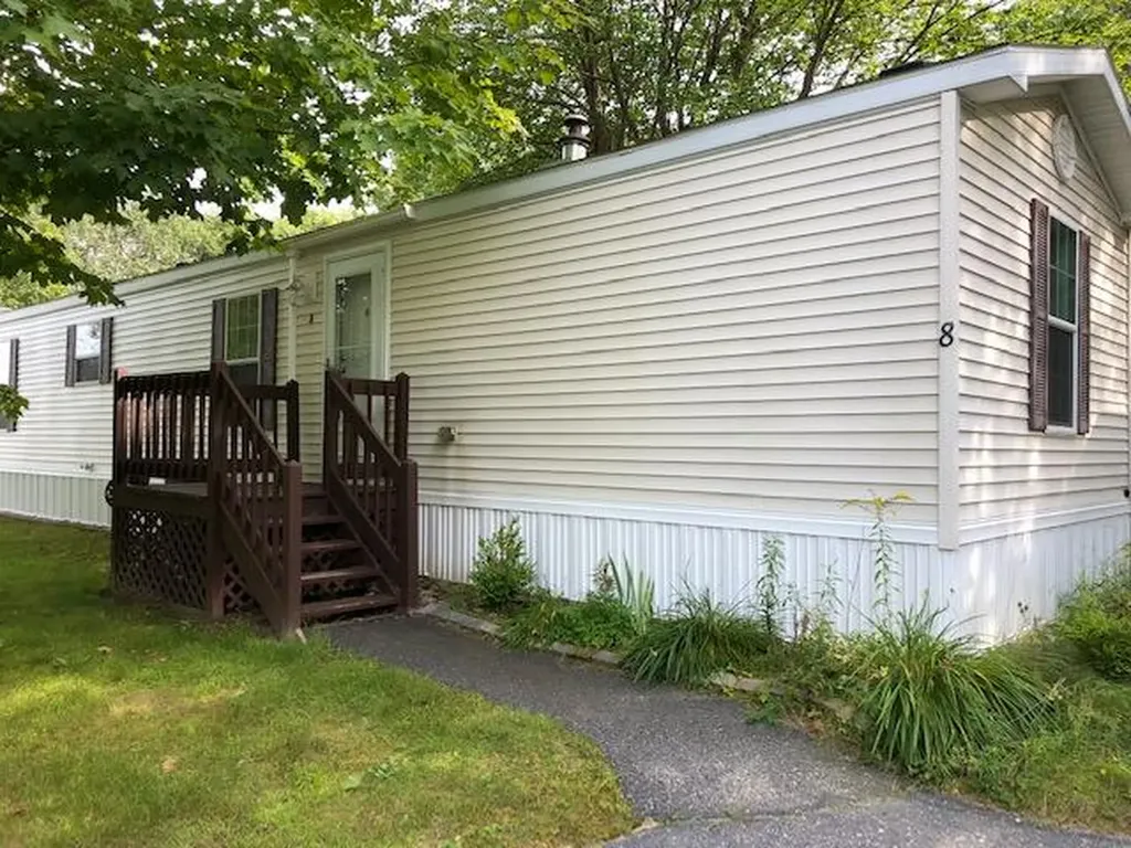 8 Sargent Street Sabattus ME 04280