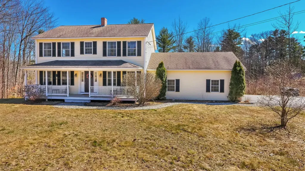 18 Hunter Hill Road Durham ME 04222