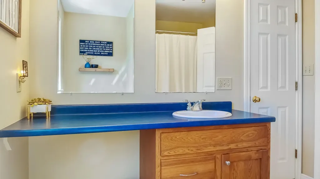 18 Hunter Hill Road Durham ME 04222