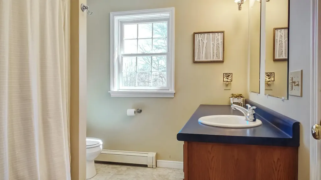 18 Hunter Hill Road Durham ME 04222
