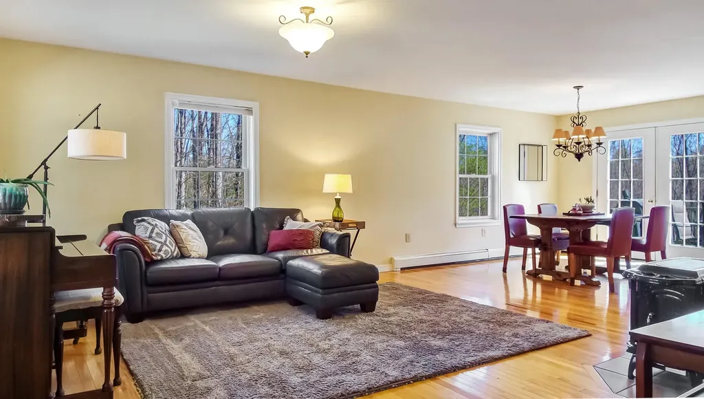 18 Hunter Hill Road Durham ME 04222