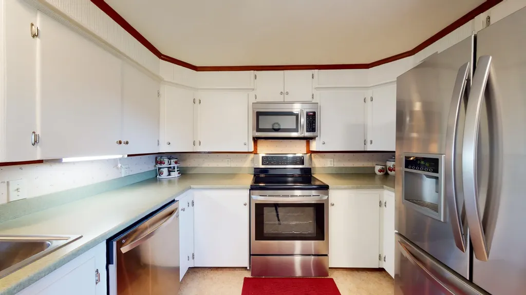 65 Sunrise Terrace Thomaston ME 04861