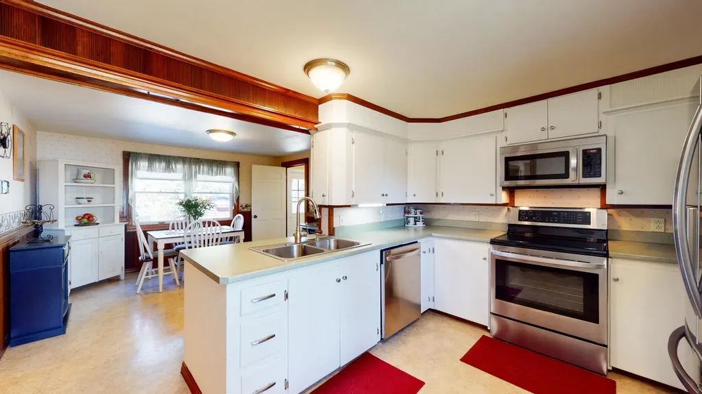 65 Sunrise Terrace Thomaston ME 04861
