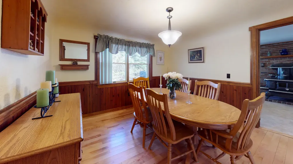 65 Sunrise Terrace Thomaston ME 04861