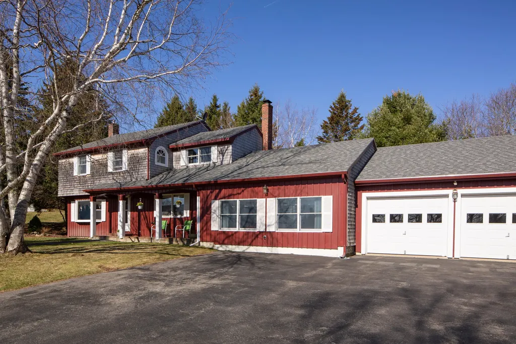 65 Sunrise Terrace Thomaston ME 04861