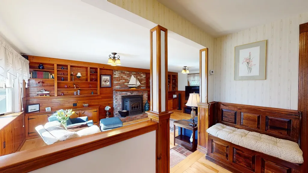65 Sunrise Terrace Thomaston ME 04861