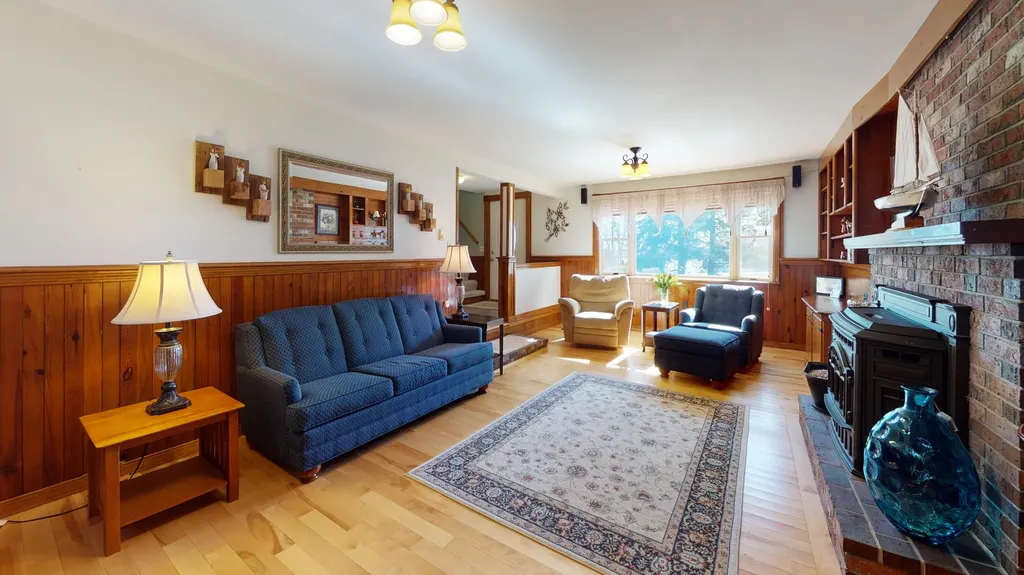65 Sunrise Terrace Thomaston ME 04861